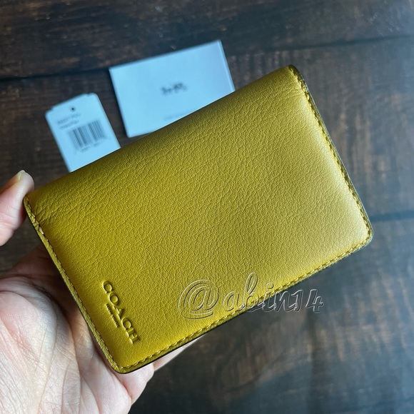 NWT Coach Flax Leather Colorblock Card Case Wallet wth Signature Canvas Interior - Picture 7 of 7